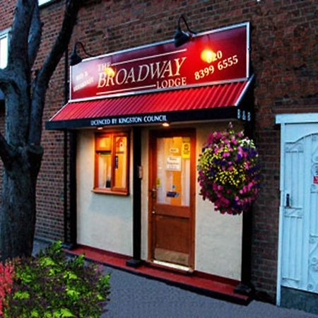 Broadway Lodge Bed And BreakfastSurbiton エクステリア 写真